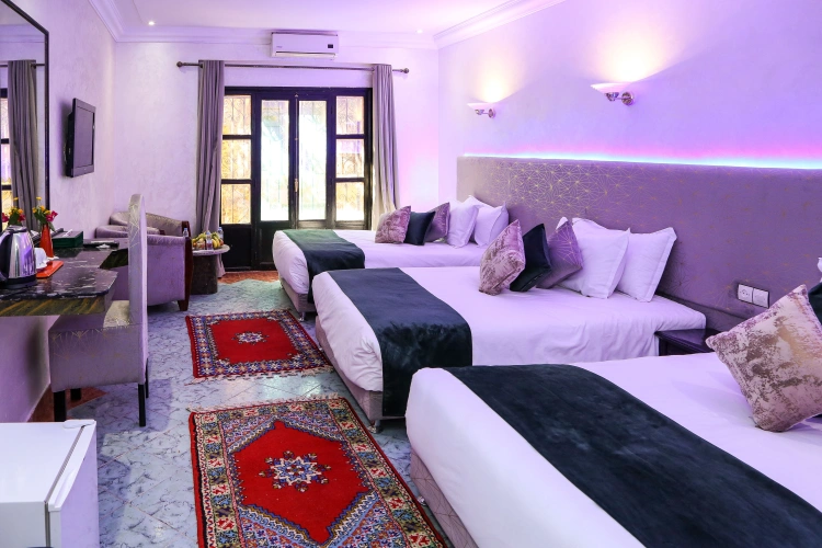 Deluxe Triple room with balcony and with view