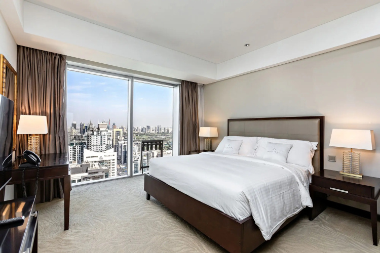 Marriott 1BR with Dubai Marina View Apartments