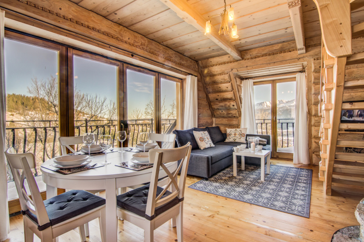 2 Bedrooms Apartment with balcony and with mountain view