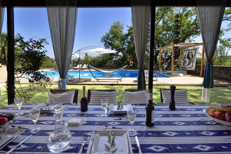 Chloe in Corfu Villa