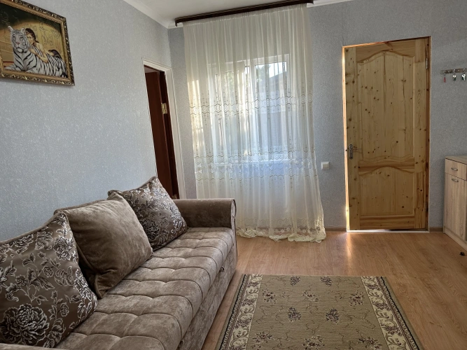 2 Bedrooms Apartment with garden view