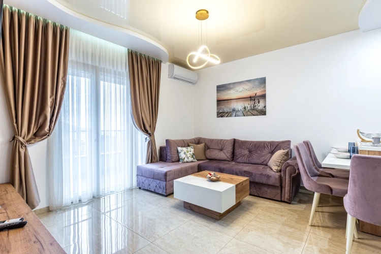 Imperial Nikic Apartments