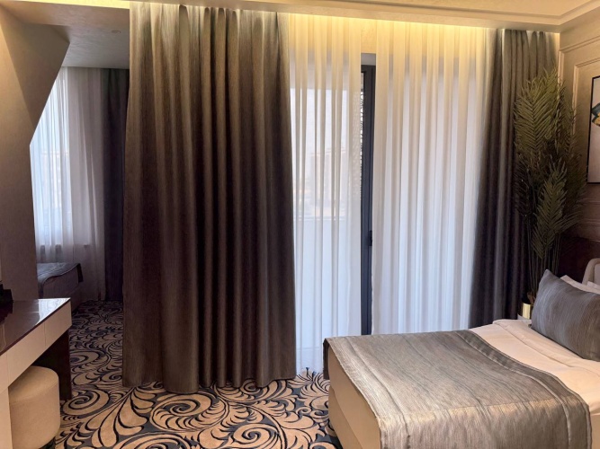 Double Suite with balcony and with city view