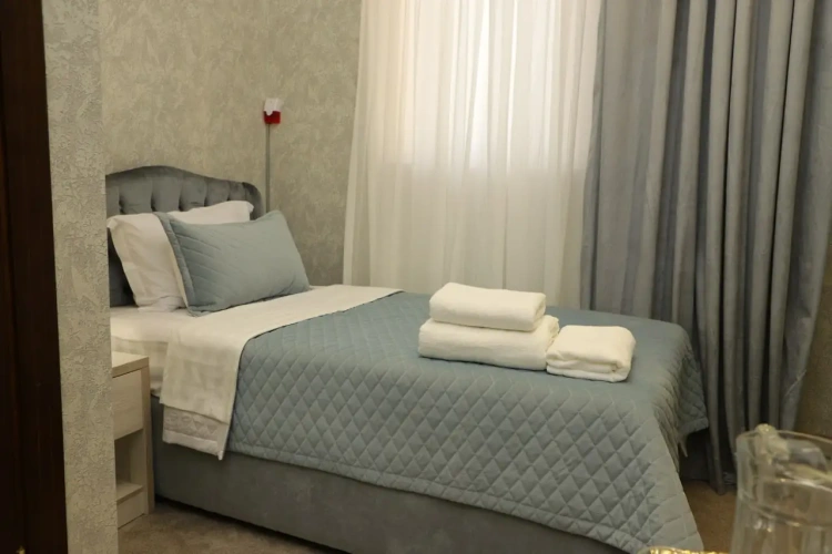 Deluxe Single room