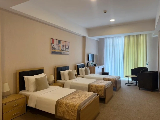 Standard Triple room with balcony