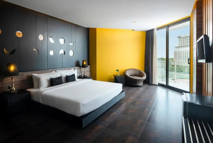 TSix5 Quarter Hotel