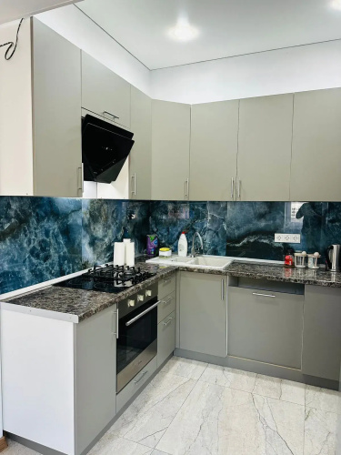 V Tsentre Goroda Gagra Abazgaa 55/4 Flat