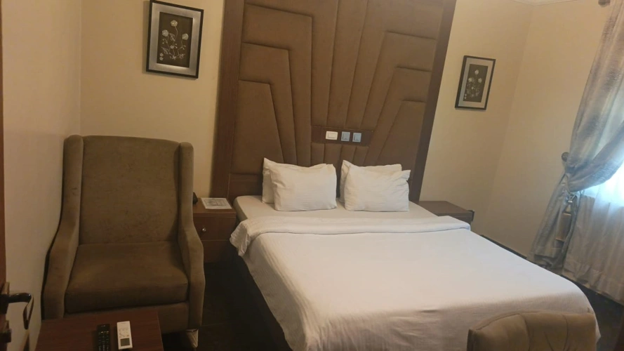 Standard Suite
