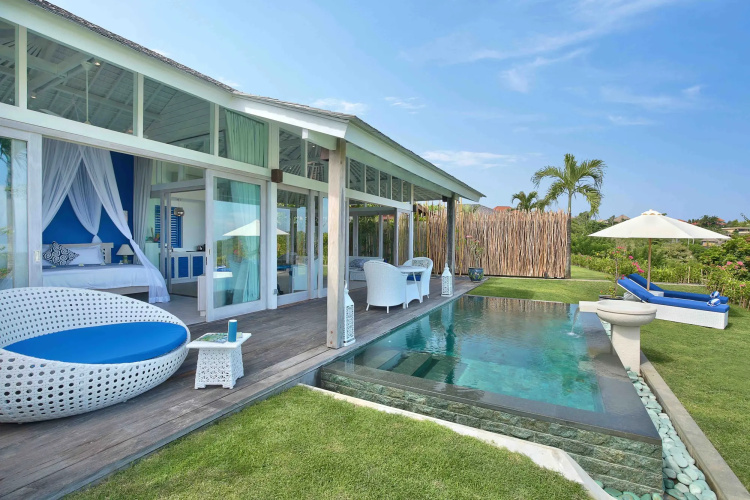 Hidden Hills Villa