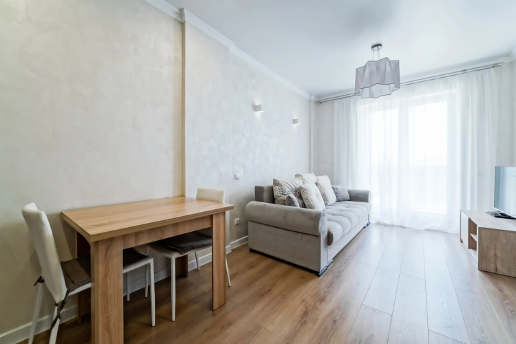 S Konditsionerom Flat