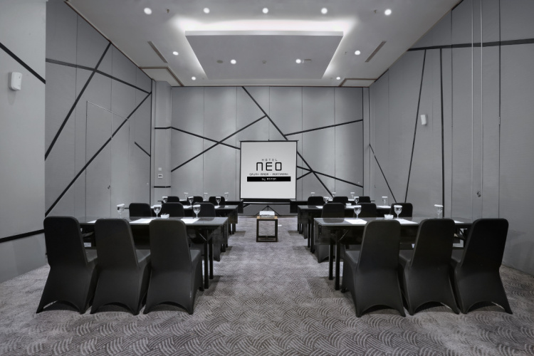 Neo Gajah Mada, Pontianak Hotel