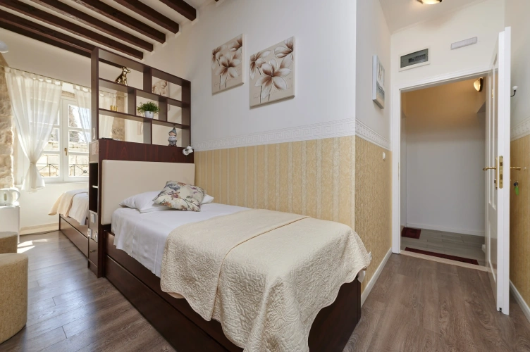 Economy Twin room