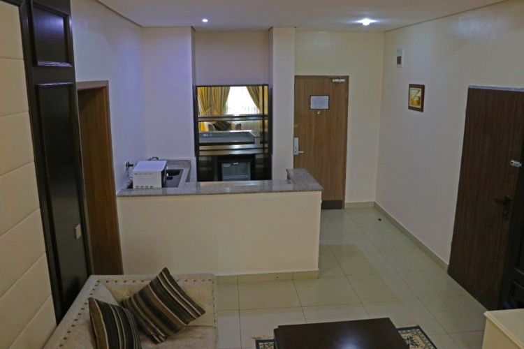 Best Western Plus By Bayse LTD Hotel