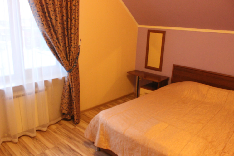 Фотография номера гостиницы Тис