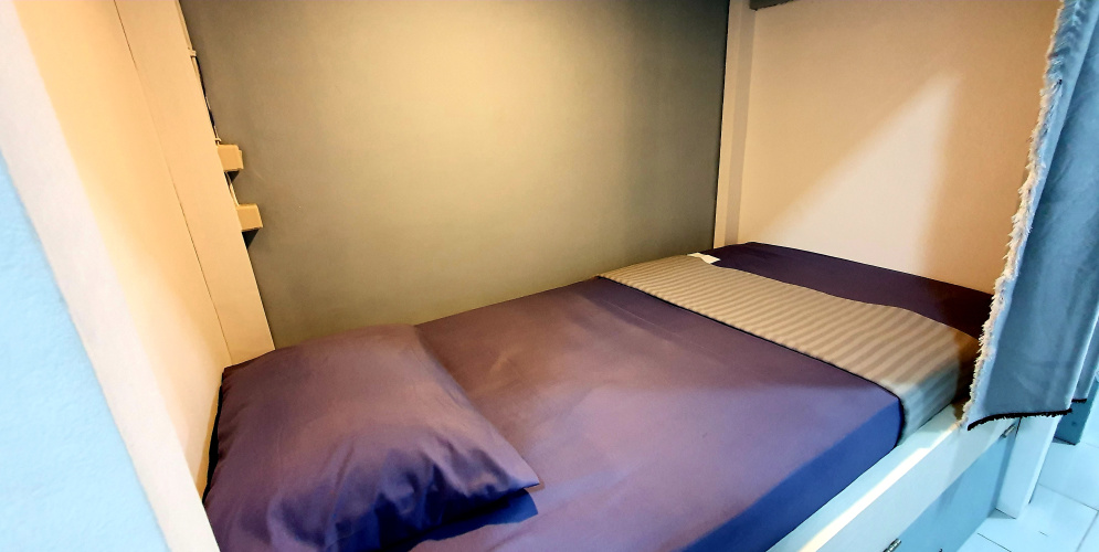 TINY Room & Kitchen Hostel