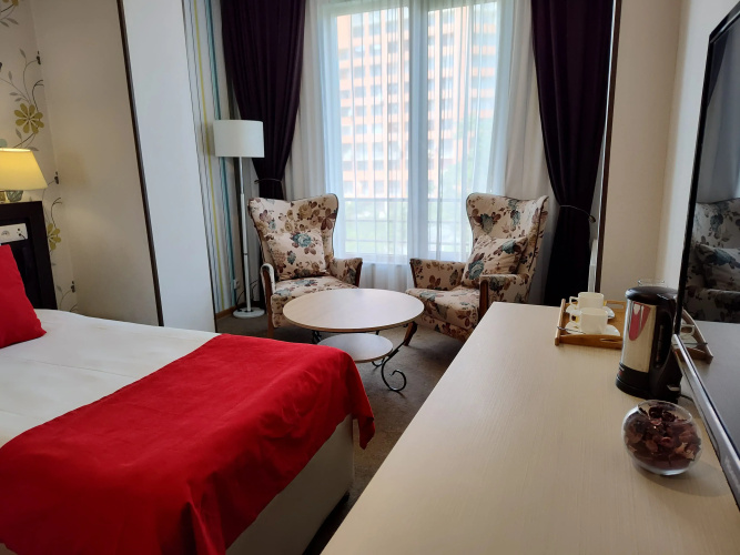 East Gate Boutique-Hotel