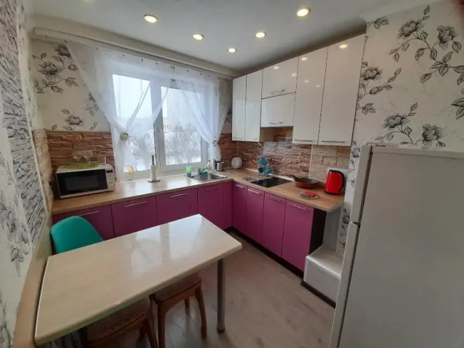 Фотография номера квартиры Апартаменты с 2 комнатами, вид на горы и залив (КВАРТИРА51)