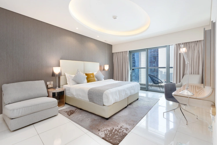 1 Bedroom Apartment with balcony and with view