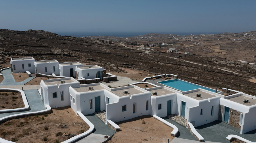 Thronos Suites Hotel