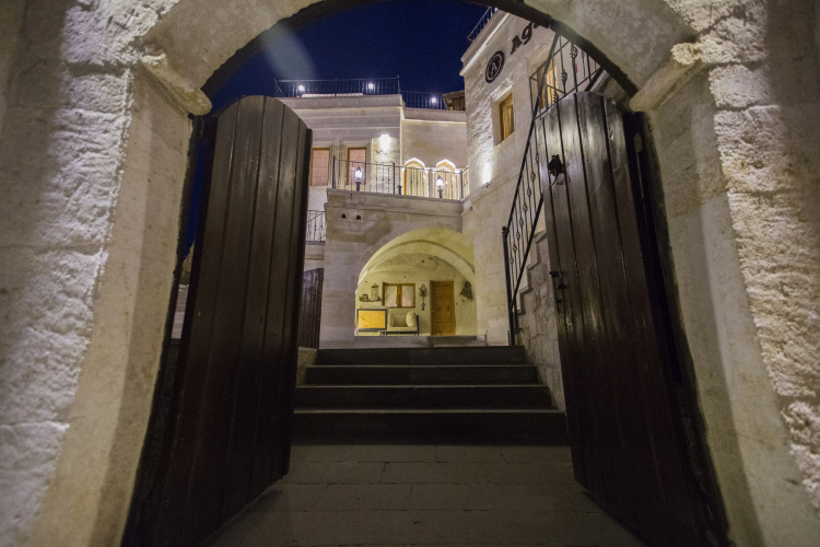 Agarta Cave Hotel