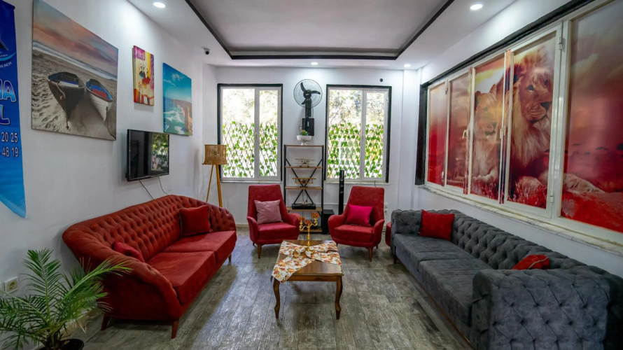 Rayana Hotel