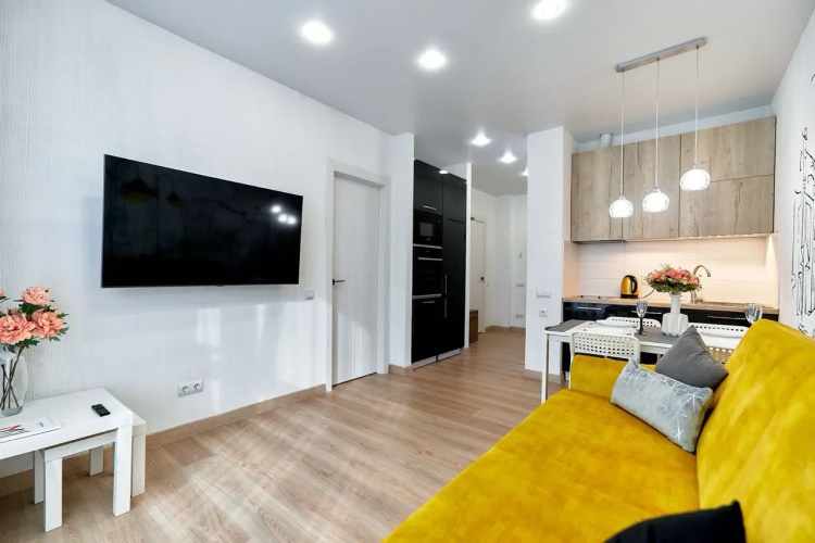 Dvukhkomnatnaya v Tsentre Goroda Flat