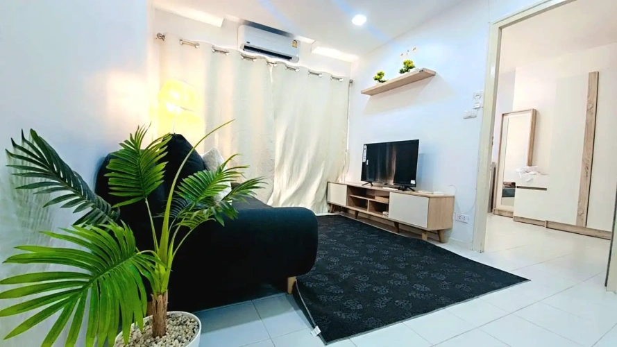 1 Bedroom Apartment with balcony