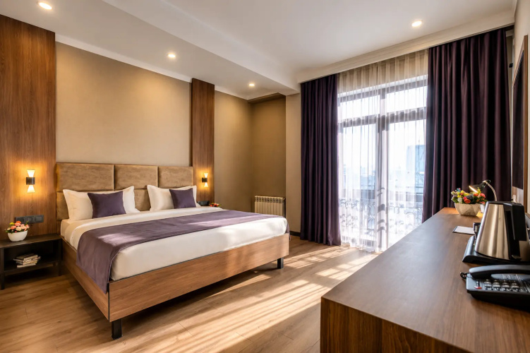 Superior Double room with balcony