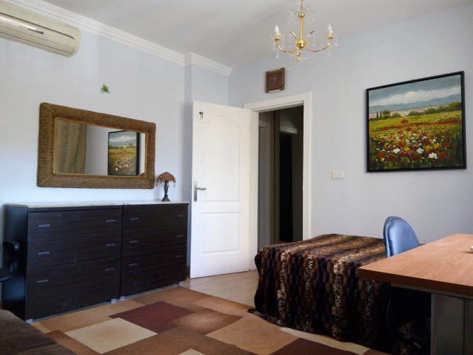 Esplanada Perl Apartments