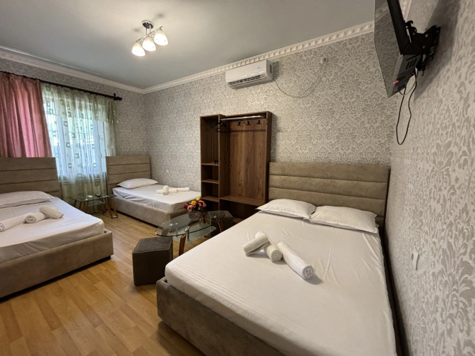 Superior Quadruple room