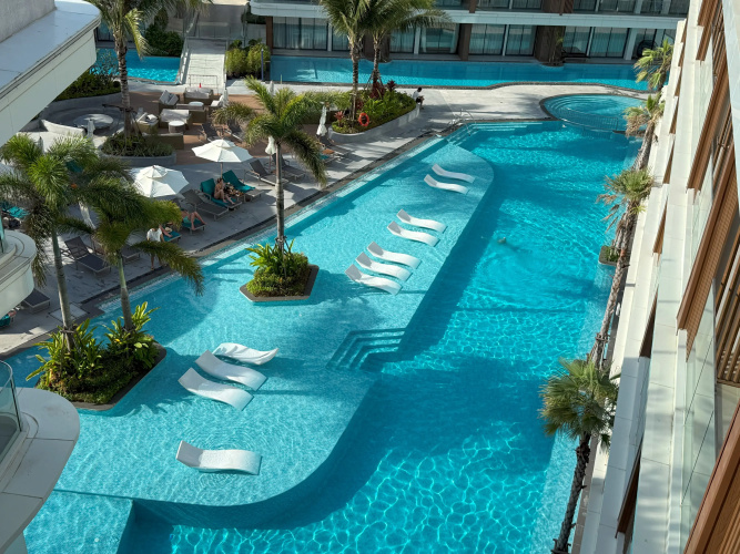 Sunshine Beach Bang Tao Apartments