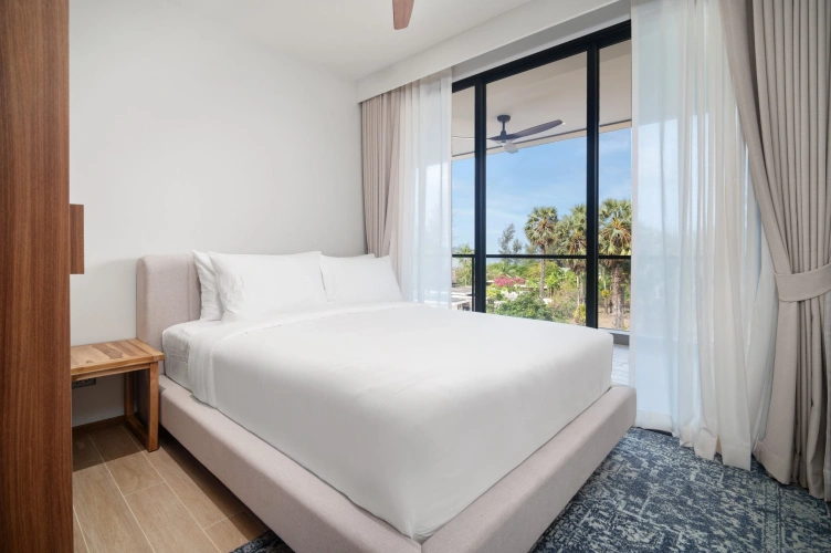 3 Bedrooms Luxury Villa with balcony