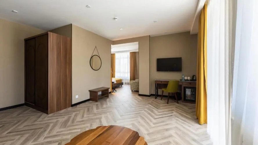 Executive Suite with balcony
