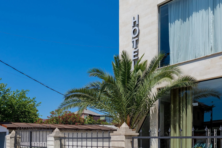 Amore Hotel