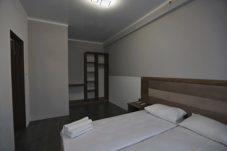 Golden City Hotel