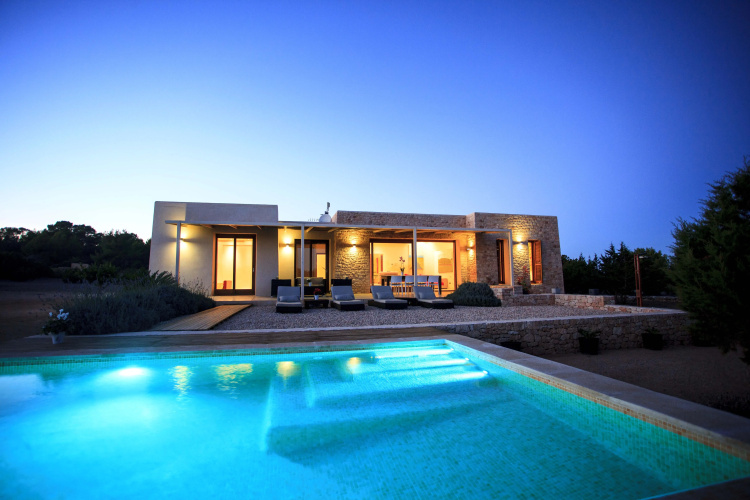 Lavanda Villa
