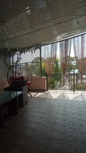 Arina Guest house