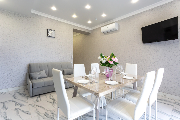 Фотография номера квартиры Апартаменты Red Apartments Светлана Парк Ассоль