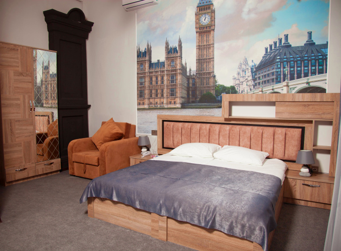Guest rooms
