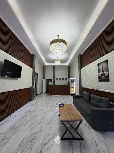 Emirate Plaza Hotel