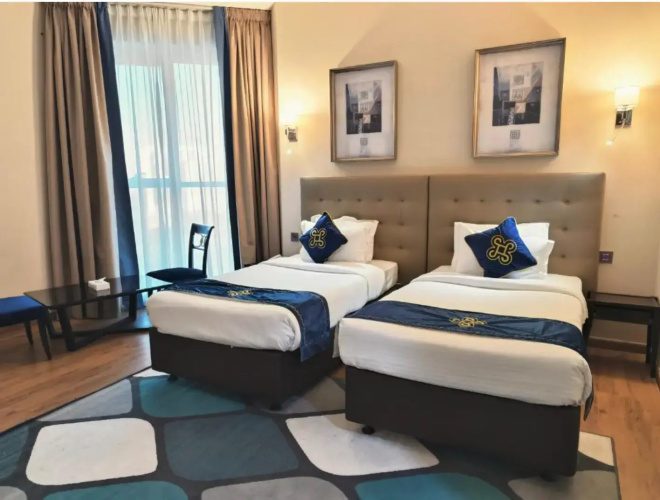 Premium Twin room City