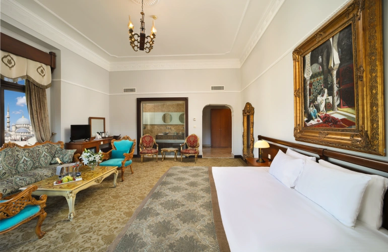 With Jacuzzi Double Junior Suite with city view