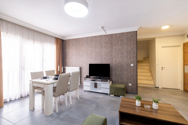 Junior Suite with balcony and with view