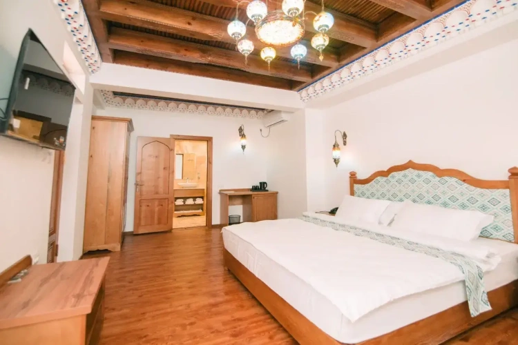 Deluxe Family room