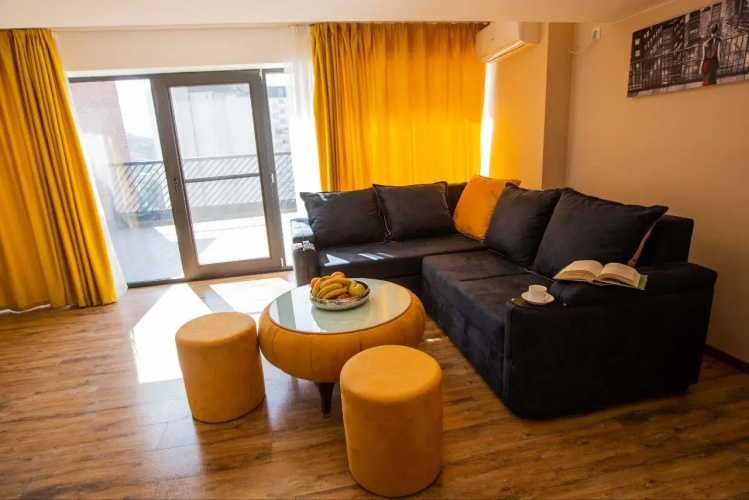 Hotel Sky Room