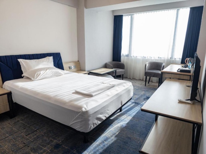 Standard Single room with view