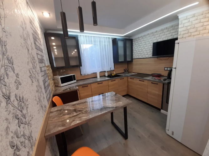 Фотография номера квартиры Апартаменты с 1 комнатой с красивым ремонтом (КВАРТИРА51)