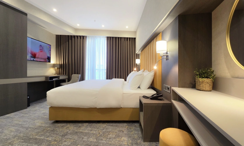 Deluxe Quadruple Family room