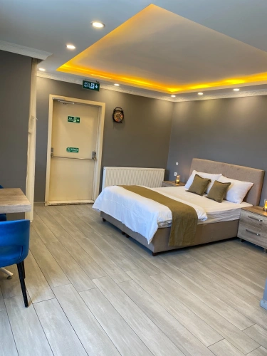 Economy room