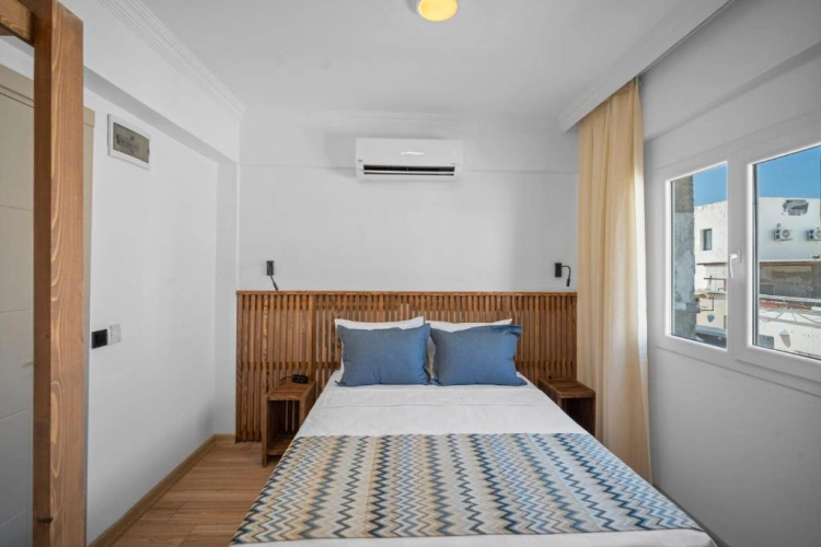 Quadruple Family Suite